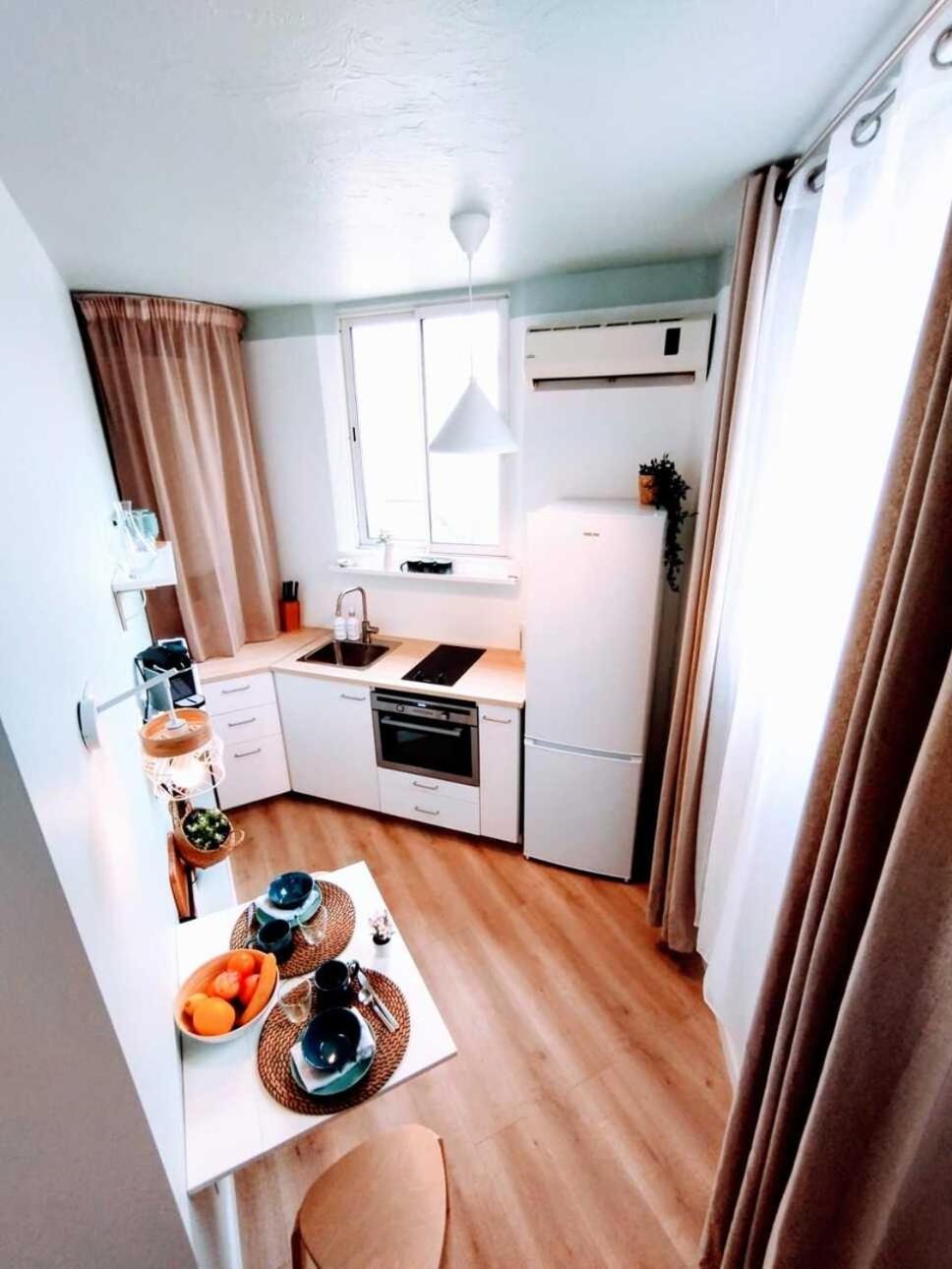 Plage & Confort 3 Pieces Parking Clim Et Wifi อองทีบส์ ภายนอก รูปภาพ